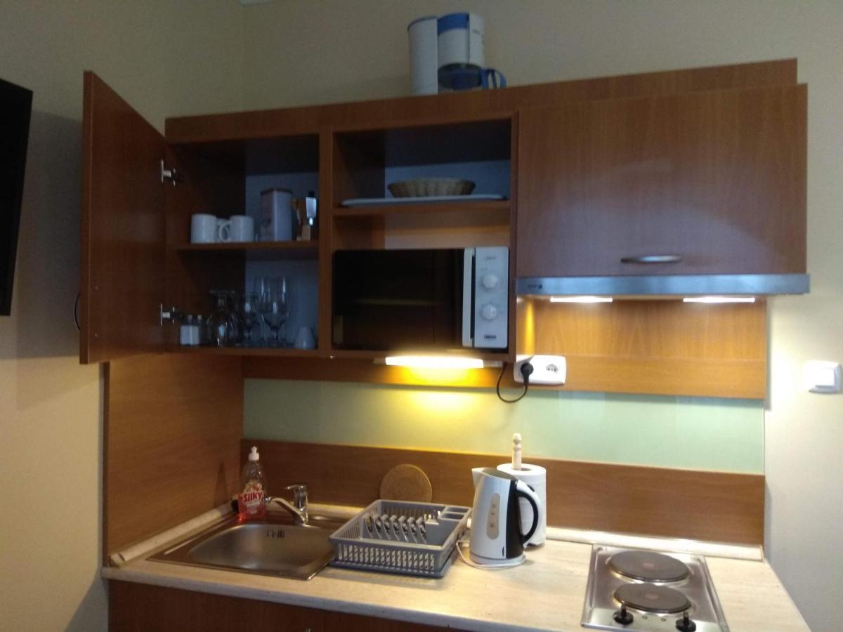 Gabi & Gabi Apartments Hajduszoboszlo Bagian luar foto