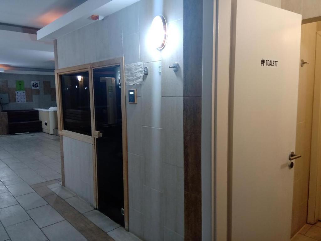 Gabi & Gabi Apartments Hajduszoboszlo Bagian luar foto